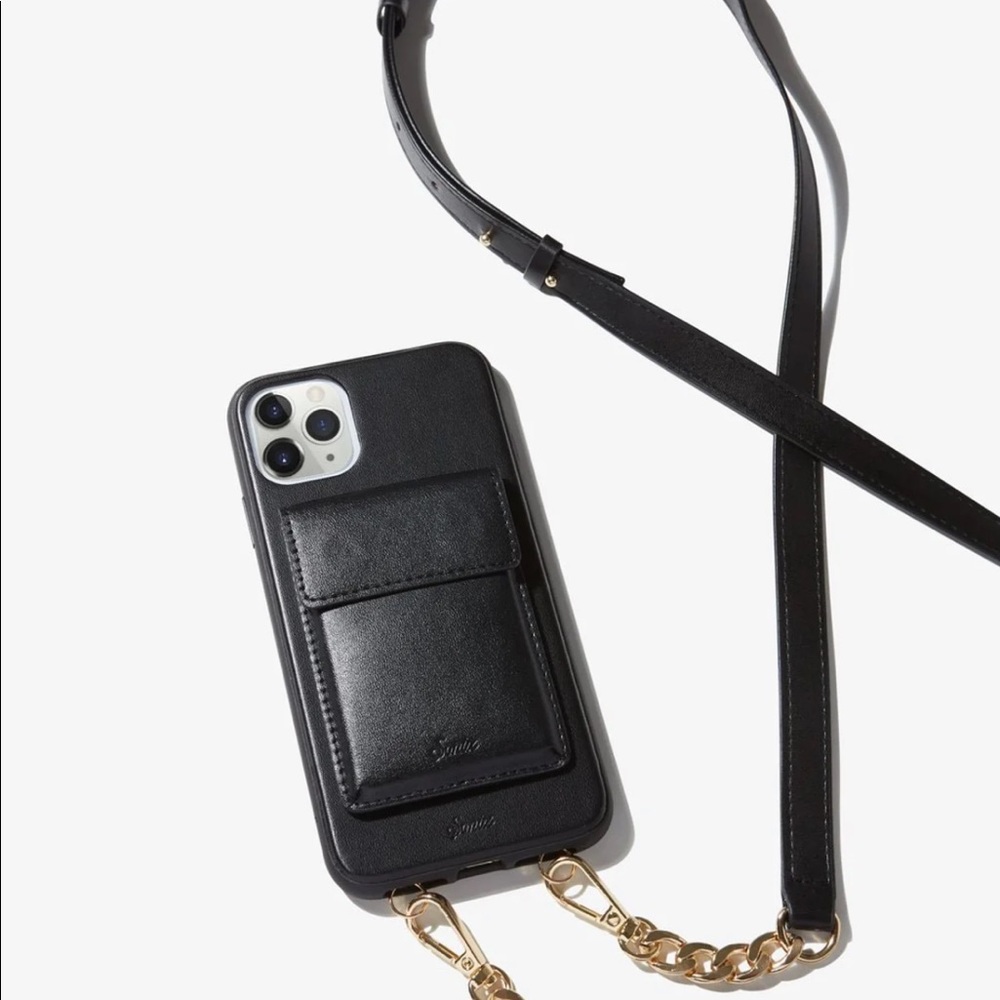Sonix Tres Case Crossbody wallet